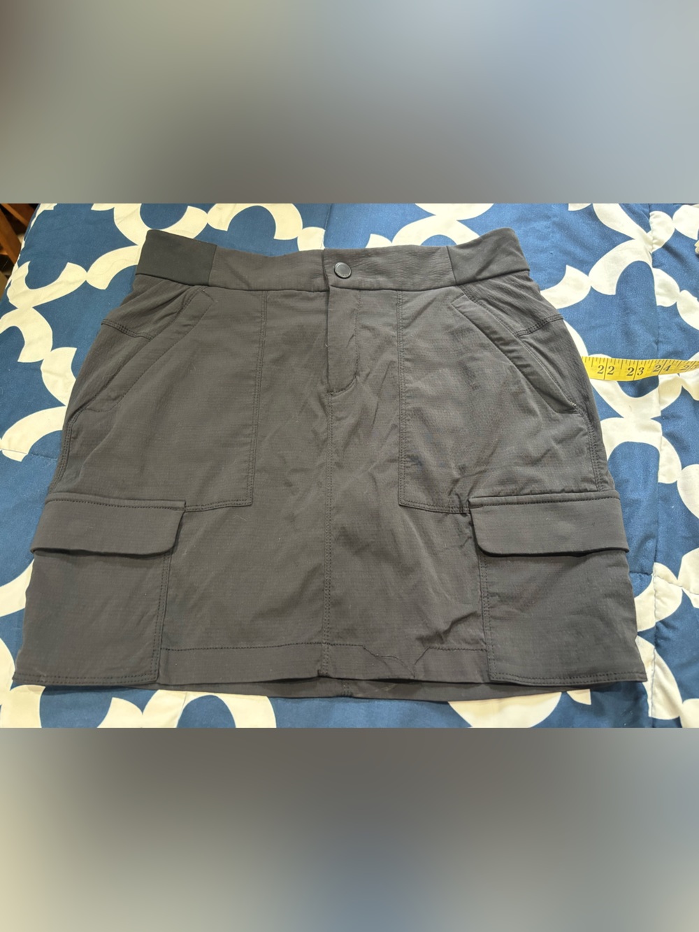 Athleta cargo pockets Skort